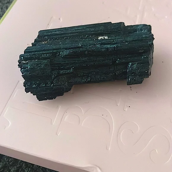 Black tourmaline - Picture 1 of 1